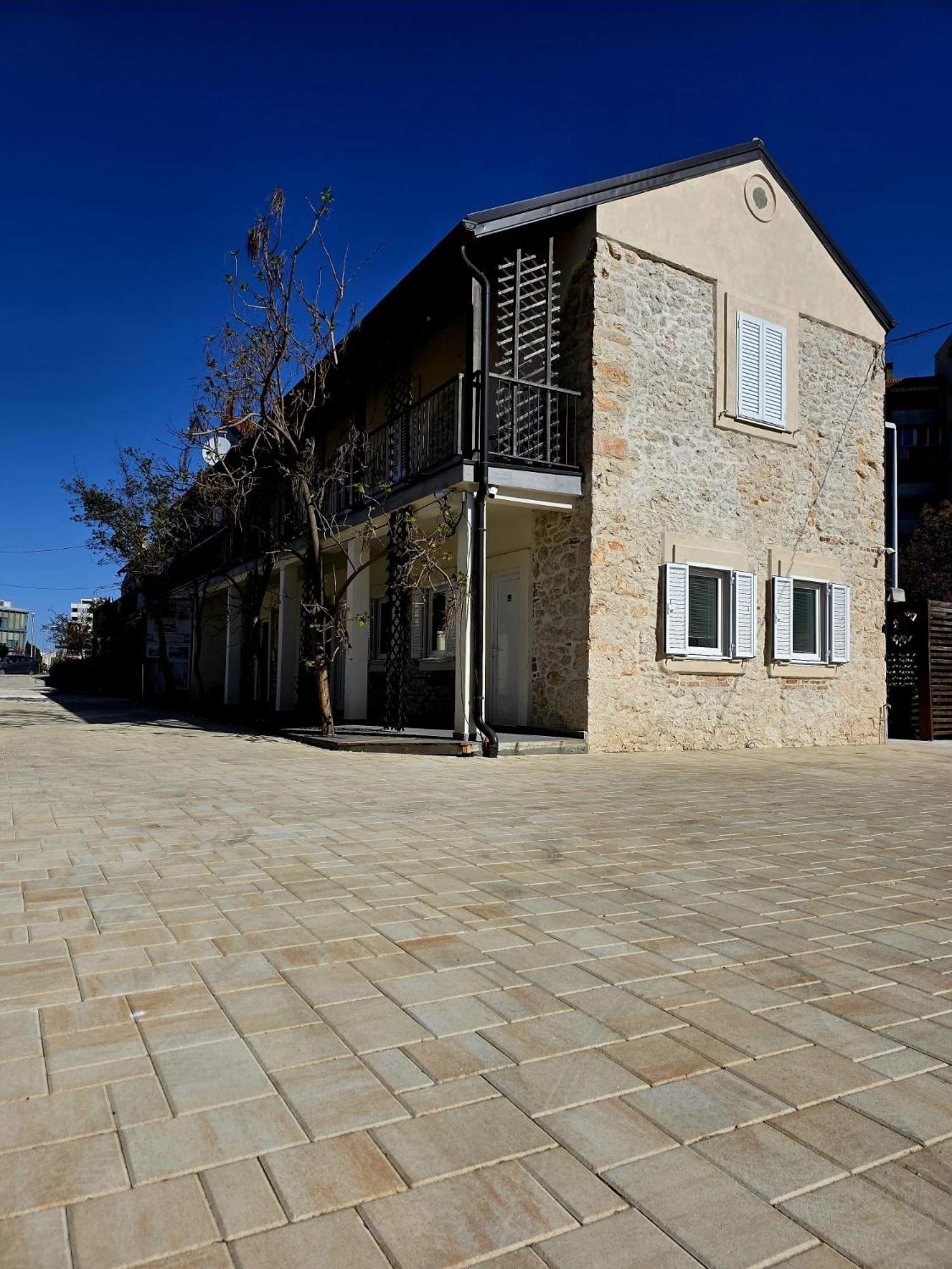 זאדאר Guverna New City Accommodation מראה חיצוני תמונה