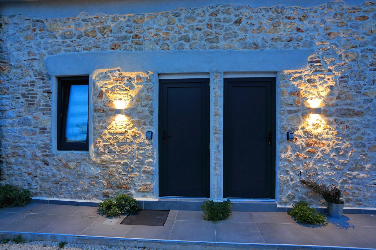 זאדאר Guverna New City Accommodation מראה חיצוני תמונה