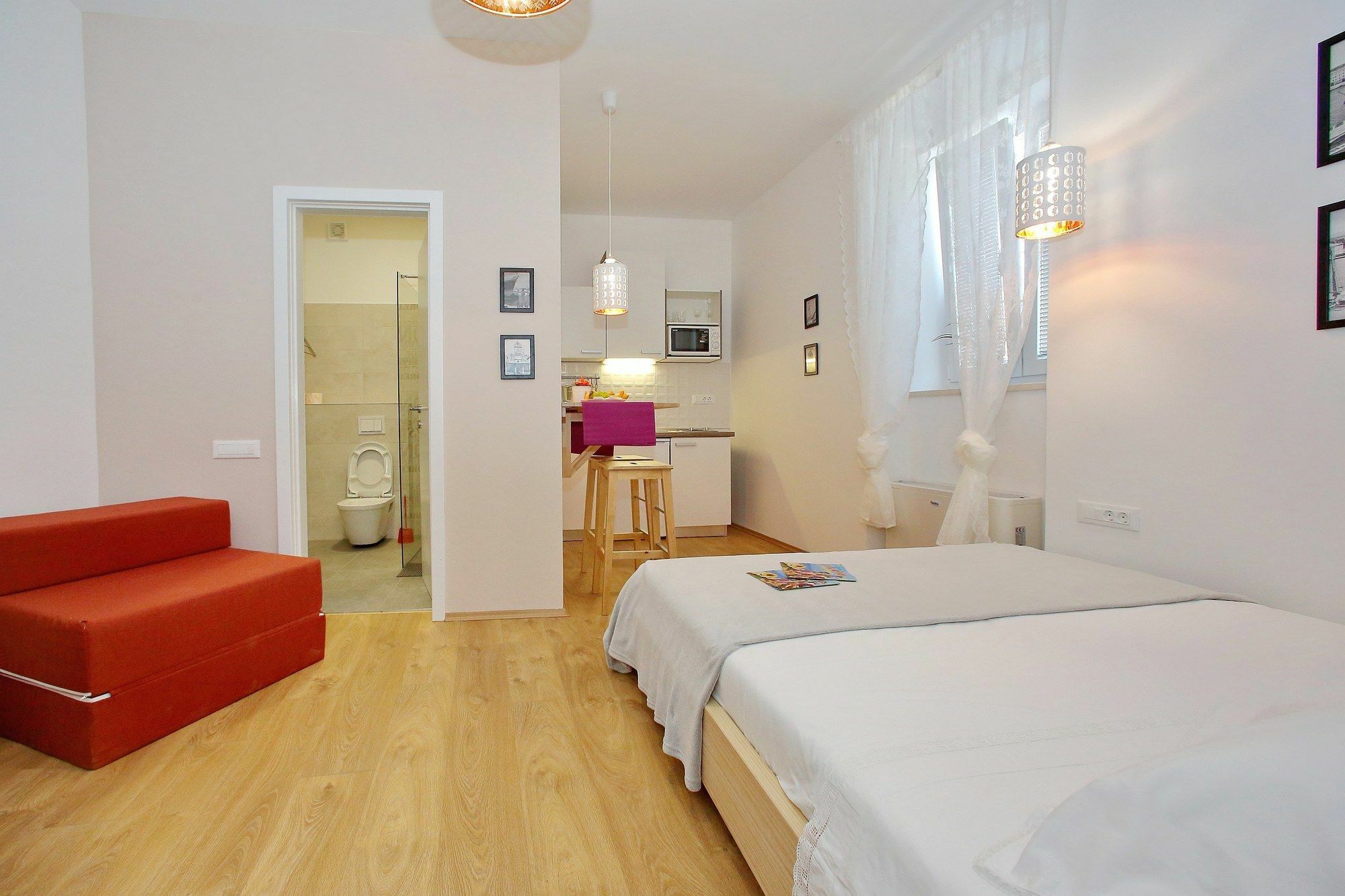 זאדאר Guverna New City Accommodation מראה חיצוני תמונה
